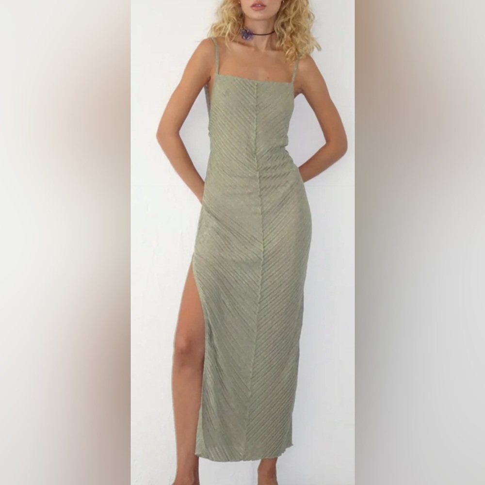 Motel Rocks Jenaya knitted Midi Dress in Sage
